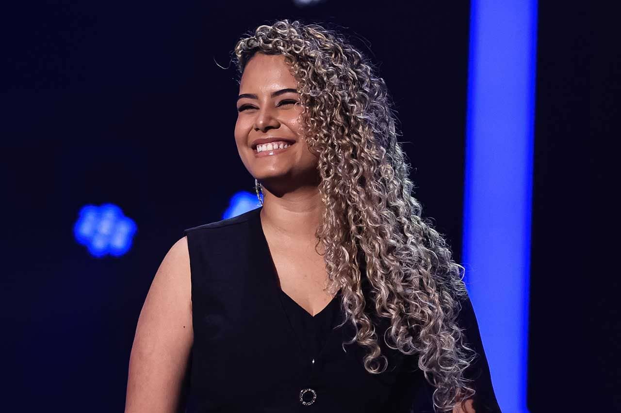 Adna Santana surpreende com “Nuvem de Lágrimas” e garante vaga no #TimeMeK