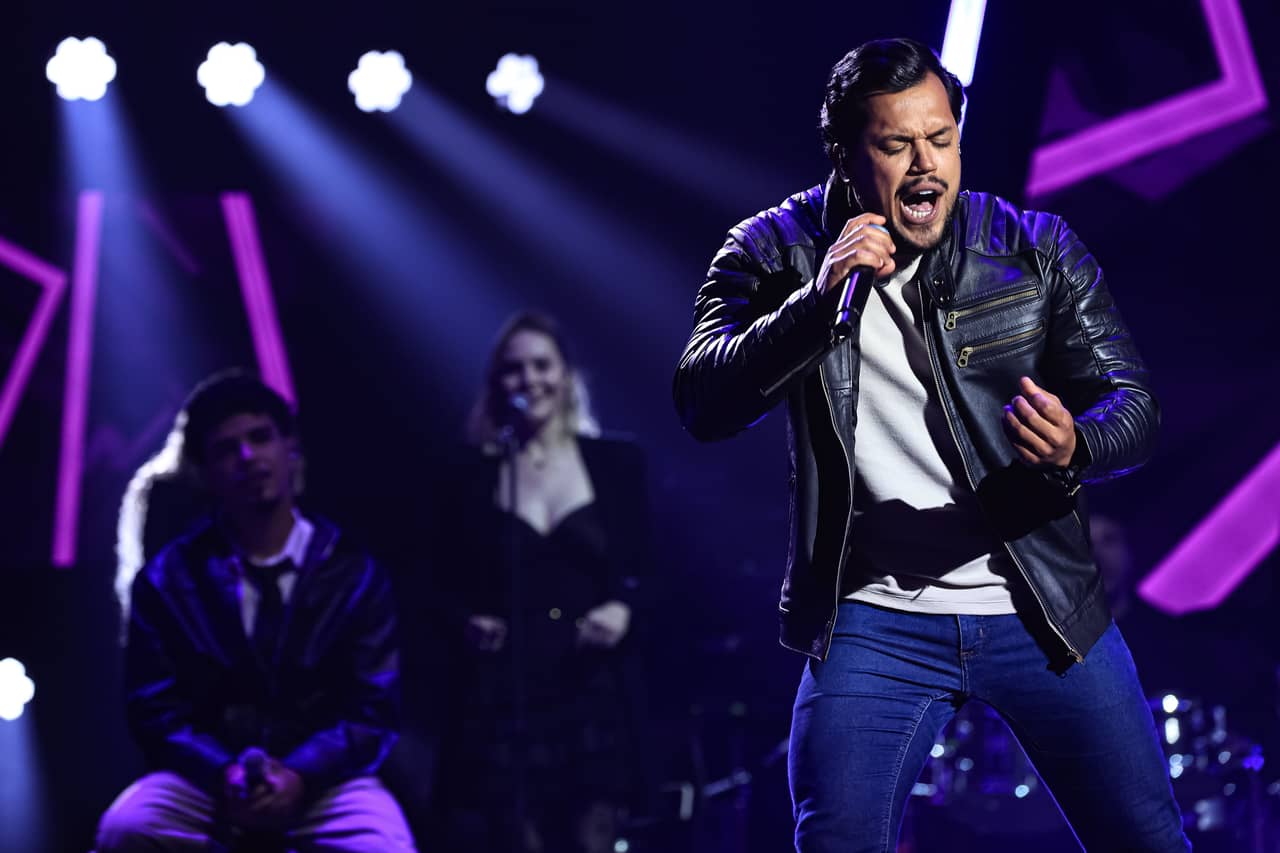 Com clássico do sertanejo, Gabriel Oliveira se despede do The Voice Brasil