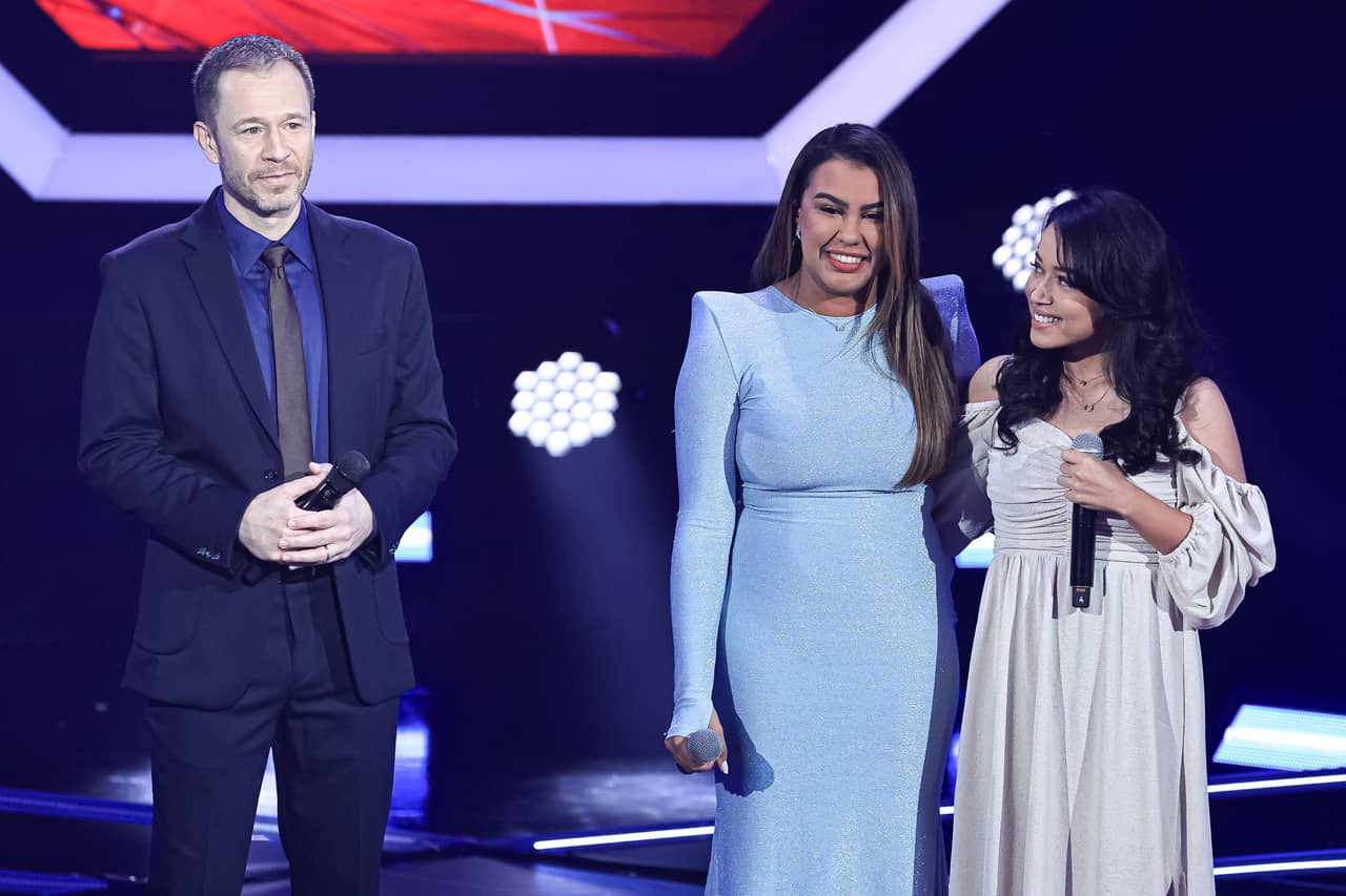 Joana Kezia vence batalha contra Nataly Jovió ao cantar sucesso de Mariah Carey e Whitney Houston