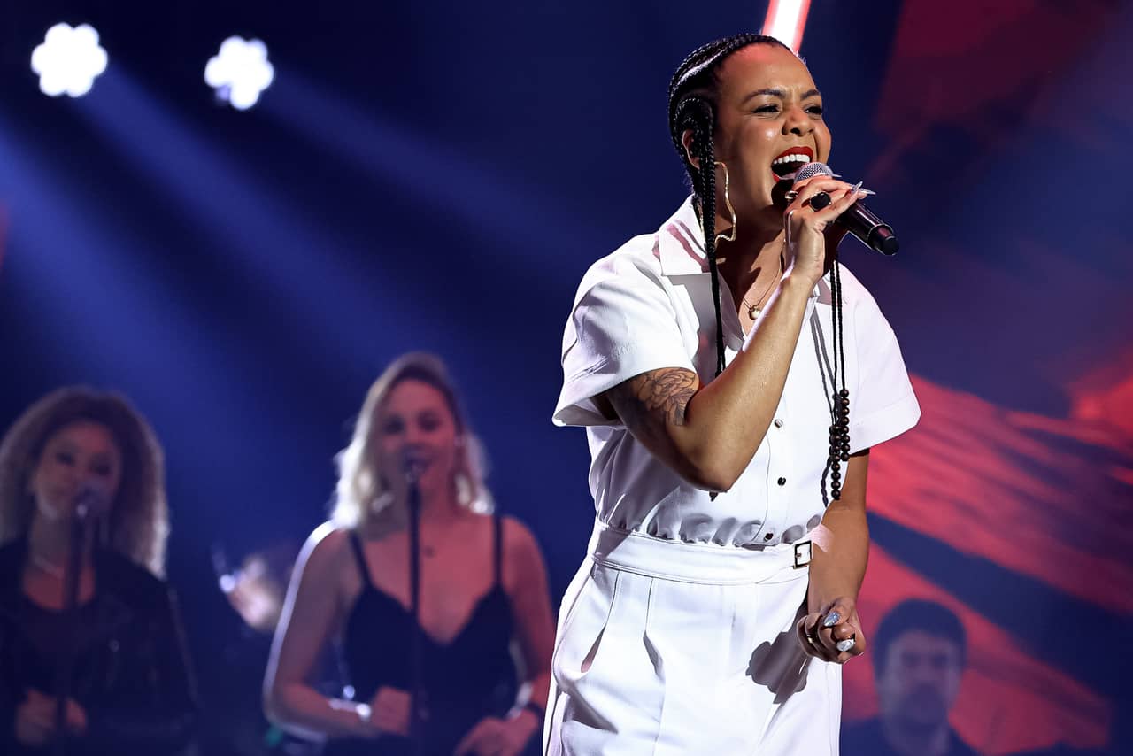 Jamah avança para a semifinal após incendiar o palco com “Ninguém Me Cala” Jamah avança para a semifinal após incendiar o palco com “Ninguém Me Cala”